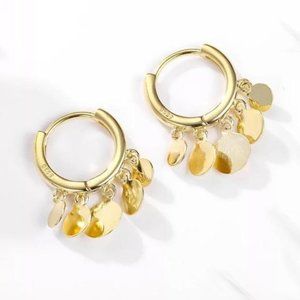 NEW 18K GOLD ROUND DISC TASSEL HOOP EARRINGS, NICE EARRINGS, CUTE EARRINGS